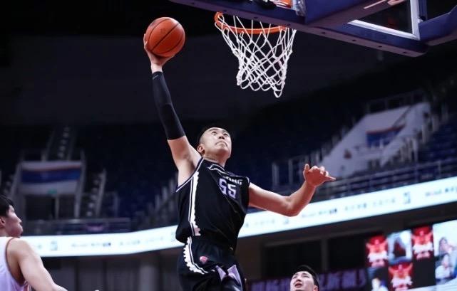 Crown Sports-转会期浙江稠州造点机会国际比赛日辽宁本钢临场应变，连对手都承认：转会期新疆广汇再遭质疑 